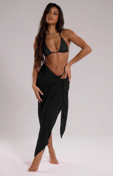 Zelaya Black Cover Up